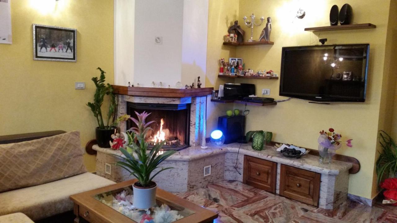 Luxury Apartment Pavullo Nel Frignano Kültér fotó